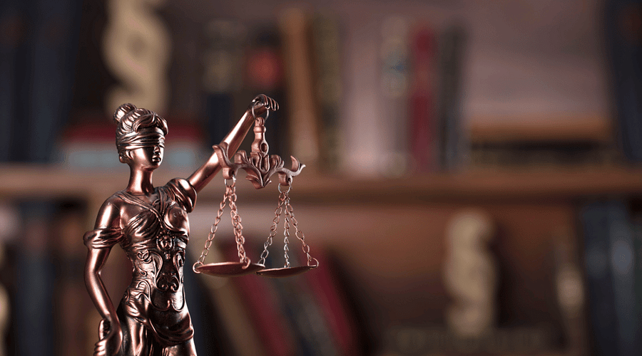 Trouver un bon avocat en Guinée quand on vit à l’étranger : guide complet pour la diaspora