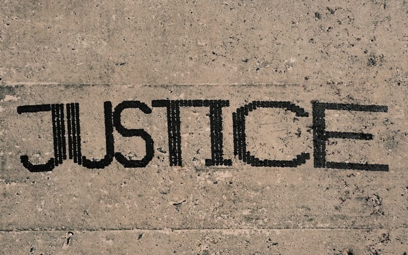 Comment fonctionne le système judiciaire guinéen ? Les grandes juridictions expliquées